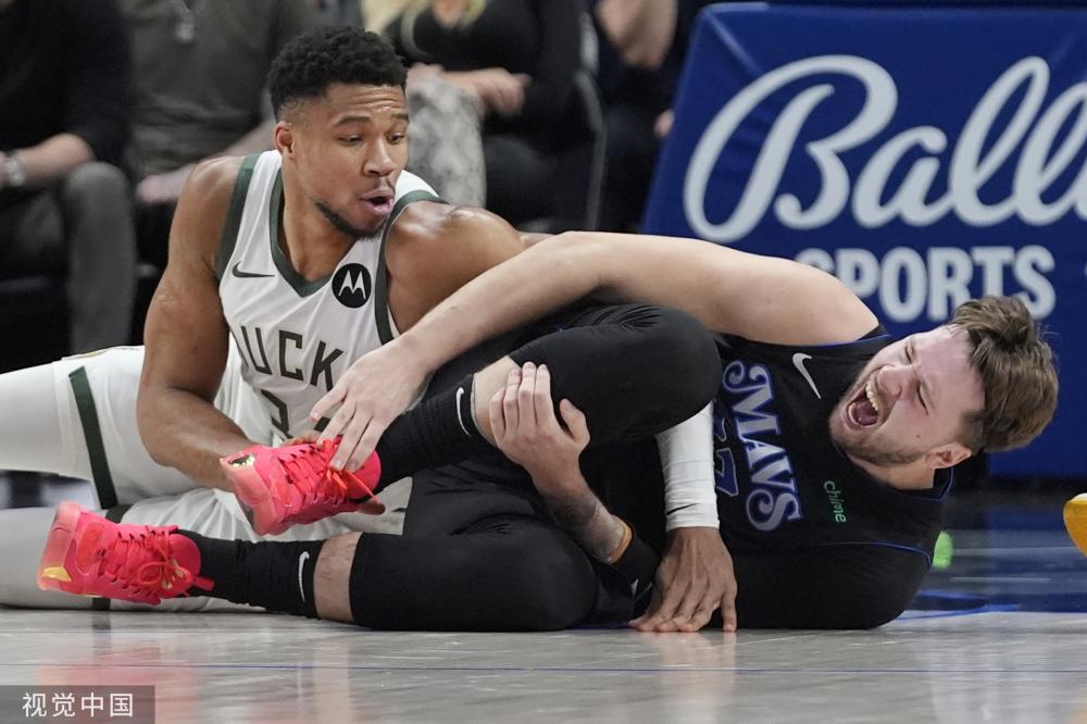 更是通过他 更是通过他