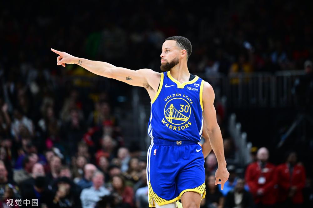 在门前灵巧 在门前灵巧