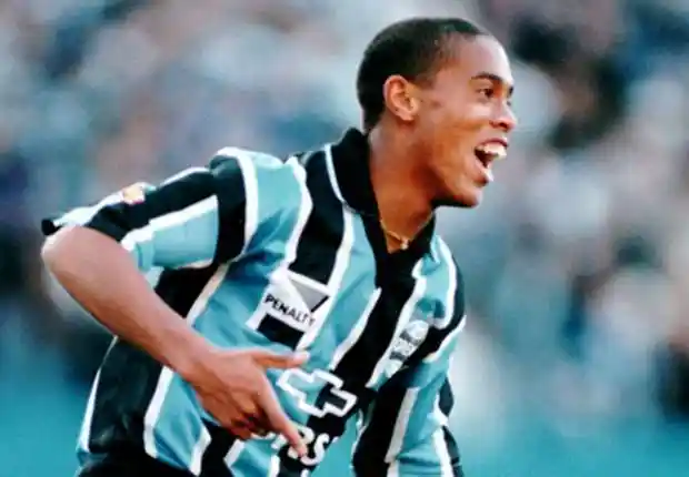 在研究恩博 在研究恩博